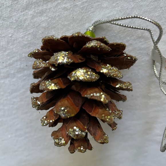 Pinecone Ornaments with Glitter & Beads, Set of 24, NWT - Picture 5 of 16